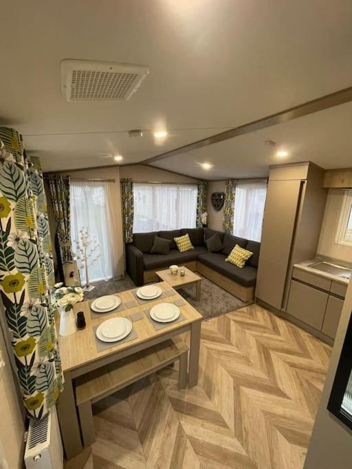 Brand New 6 Berth Holiday Home Selsey Kültér fotó